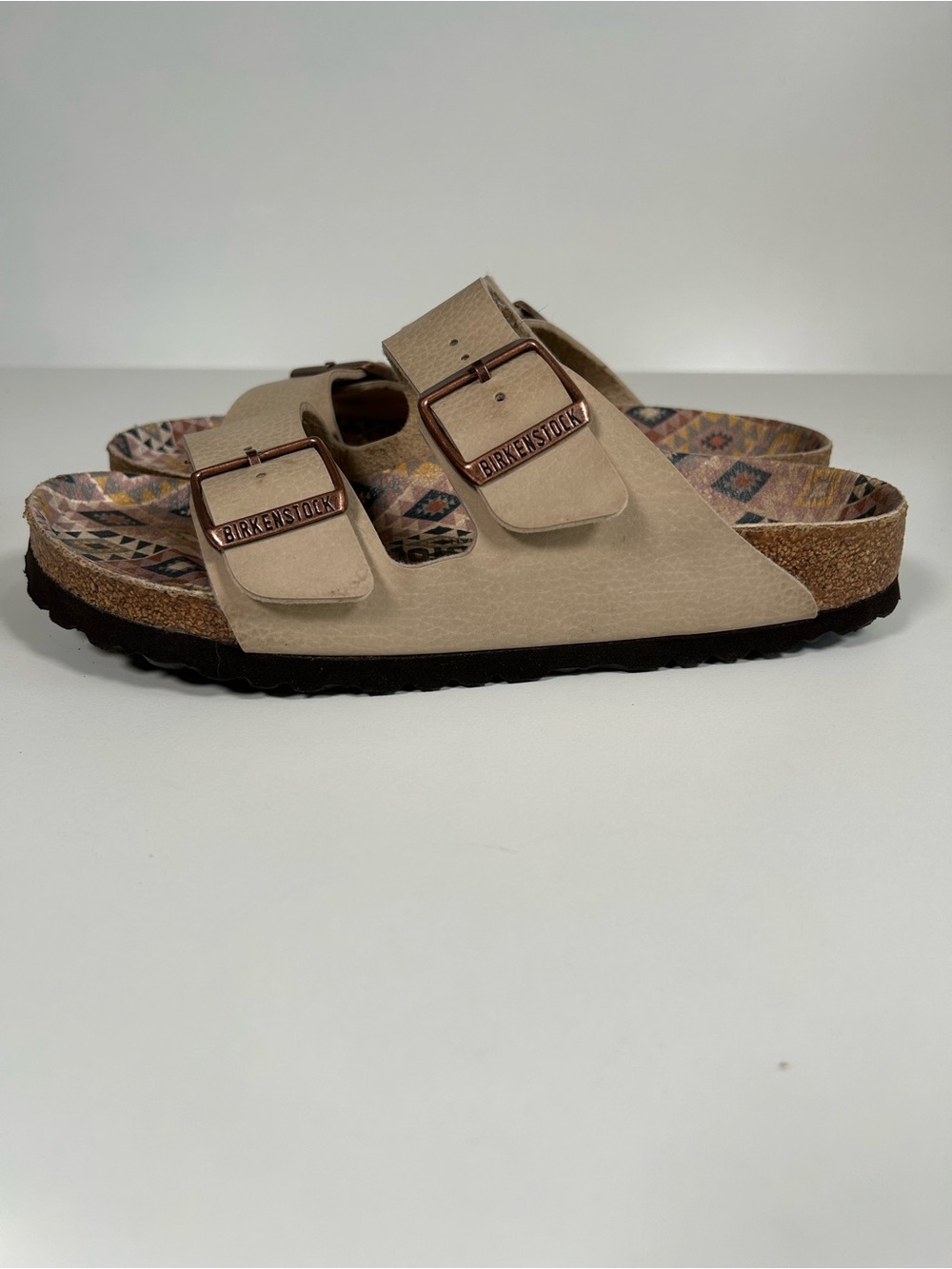 BIRKENSTOCK ARIZONA TAN GEOMETRIC AZTEC PRINT SLIP ON SANDALS SIZE 38